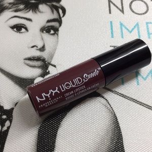 FREE👄New! Nyx Liquid Suede Lipstick